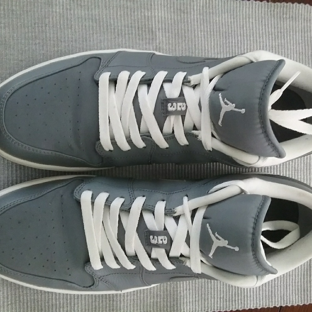 Air Jordan Retro 1 Low Cool Grey Men’s 13